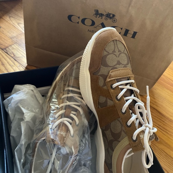 Coach Runners Suede Leather Beige Brown - Picture 1 of 2